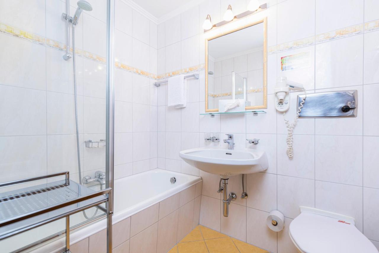 Appart & Hotel Garni Villa Knauer Mayrhofen Zewnętrze zdjęcie