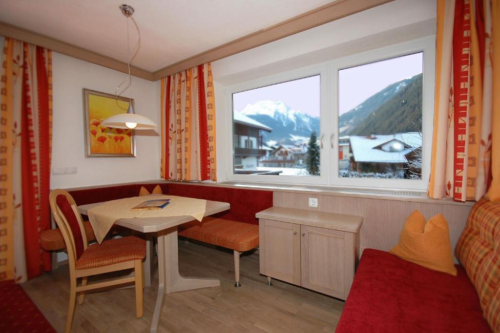 Appart & Hotel Garni Villa Knauer Mayrhofen Pokój zdjęcie